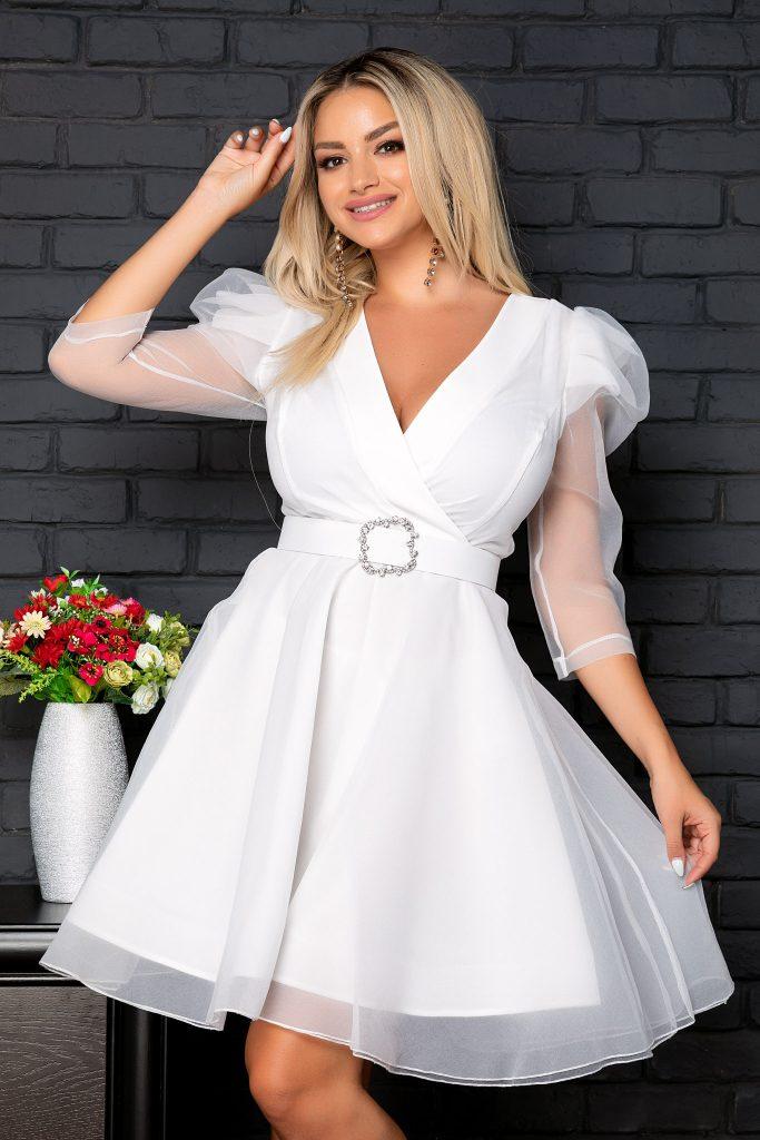 Το λευκό φόρεμα που αγαπάμε όλες οι γυναίκες. 1