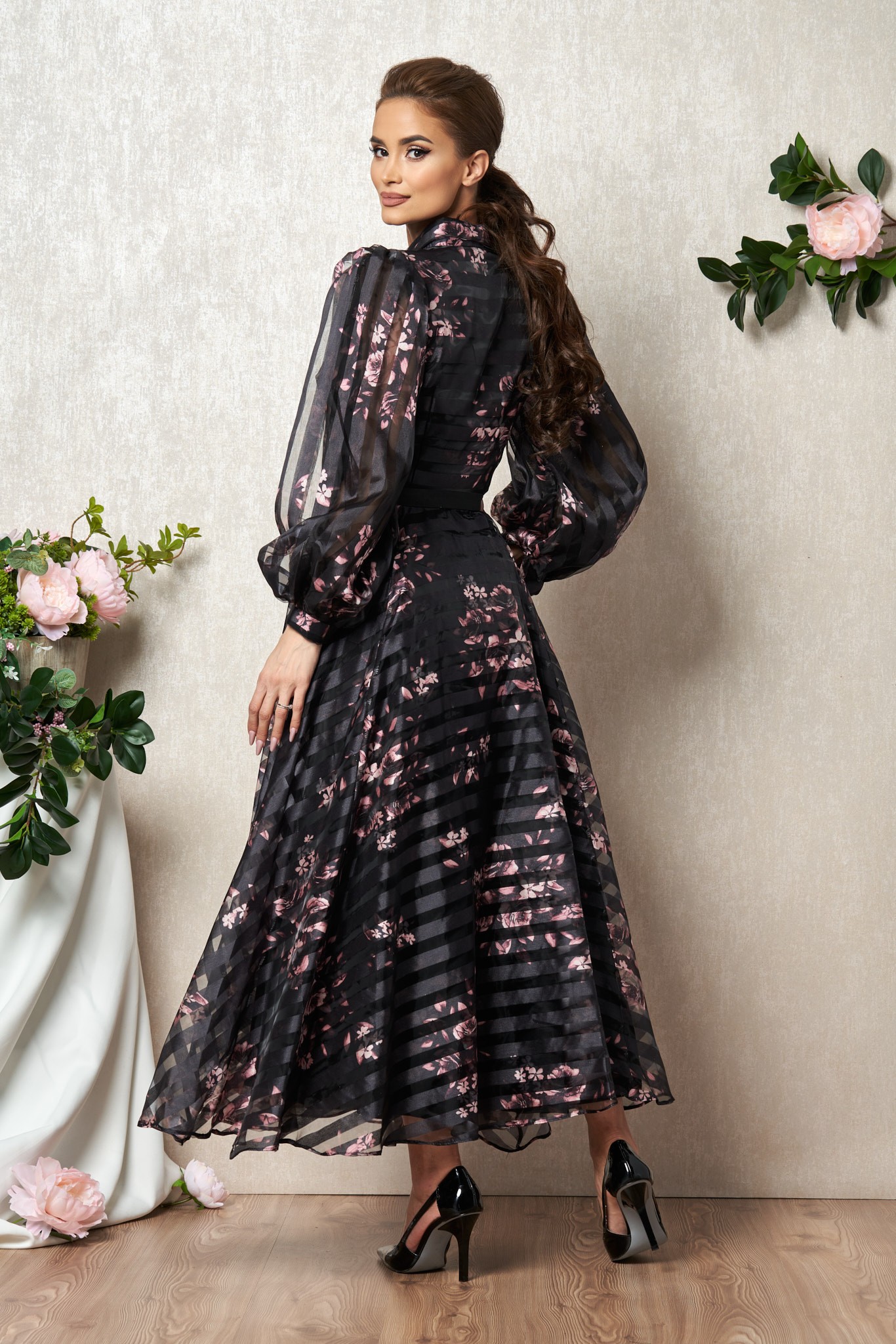 Μαύρο Αμπιγιέ Φόρεμα Με Ροζ Λουλούδια Juliana T1983 2
