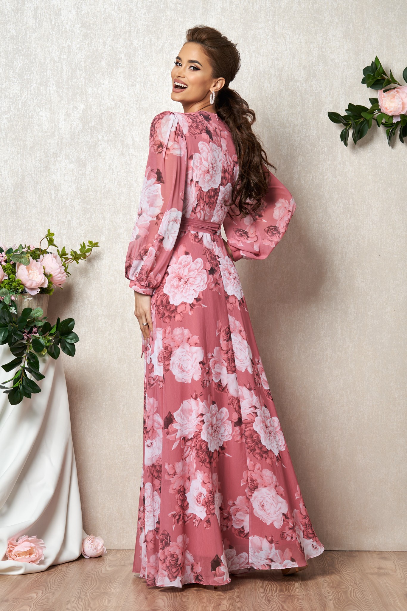 Ροζ Φλοράλ Μάξι Αμπιγιέ Φόρεμα Από Μουσελίνα Kelly T1941 2