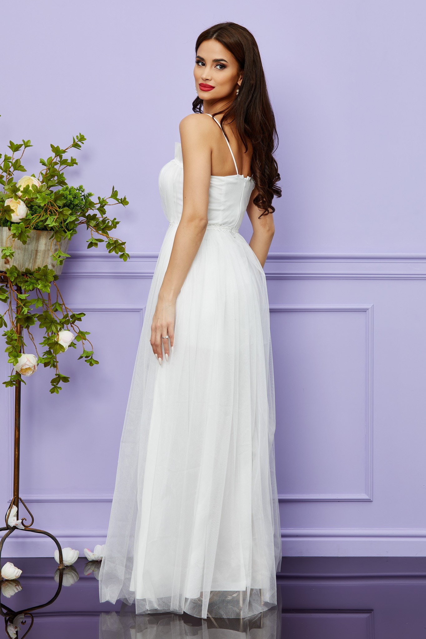 Λευκό Μάξι Αμπιγιέ Φόρεμα Με Δαντέλα Magnificent T2476 2