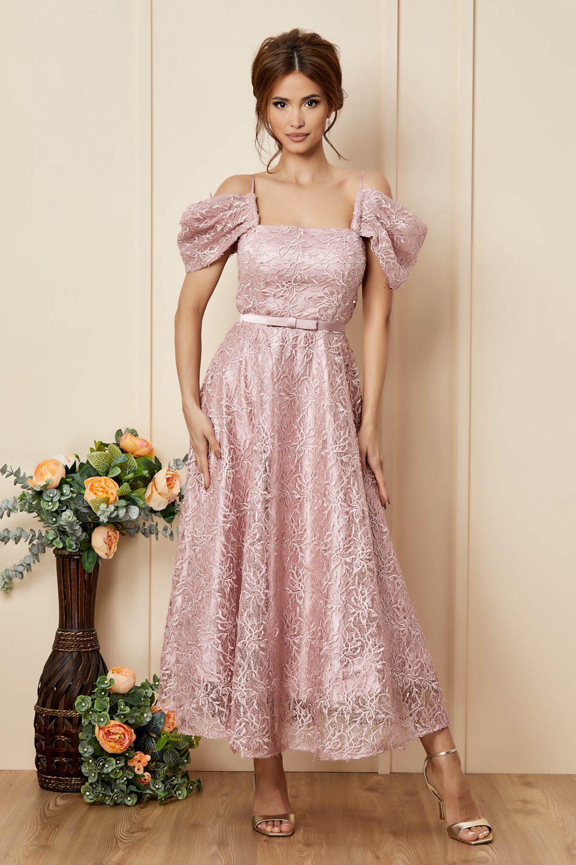 Ροζ Μίντι Αμπιγιέ Φόρεμα Από Δαντέλα Marion T2734 1